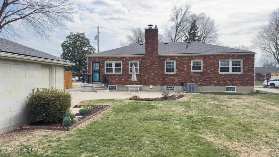 Listing Image 45