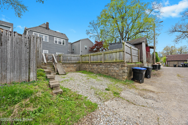 Listing Image 27