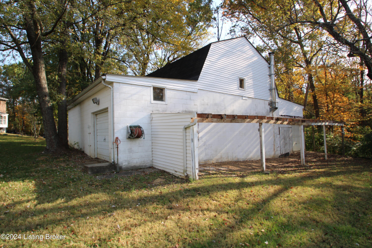 Listing Image 43