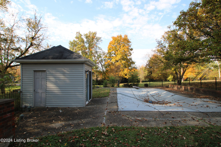 Listing Image 52