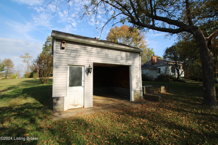 Listing Image 56