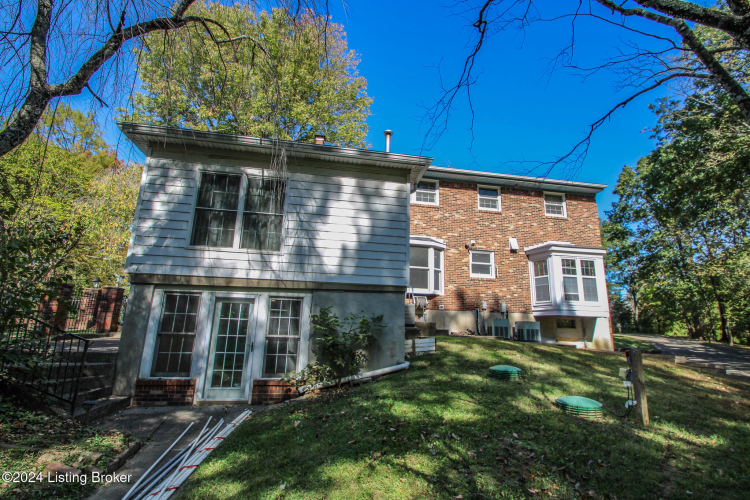 Listing Image 68