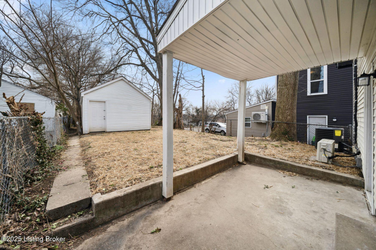 Listing Image 37