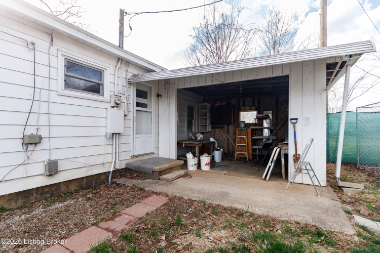 Listing Image 18