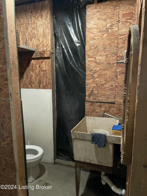 Listing Image 19