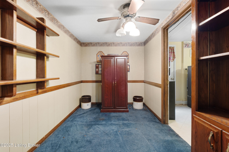 Listing Image 52