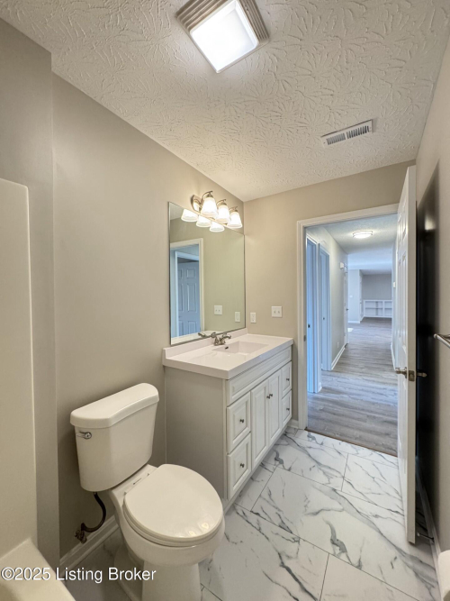 Listing Image 56