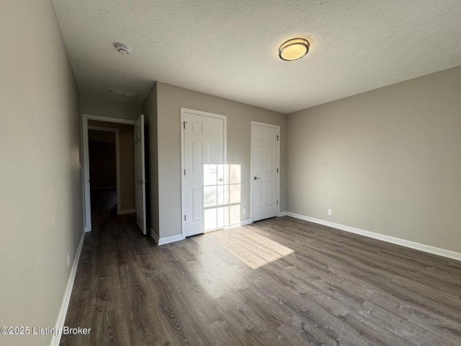 Listing Image 58
