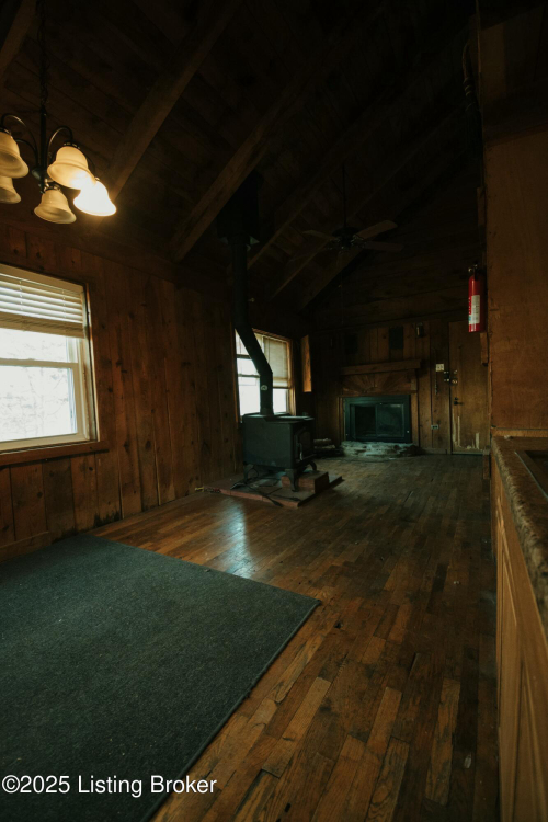 Listing Image 48