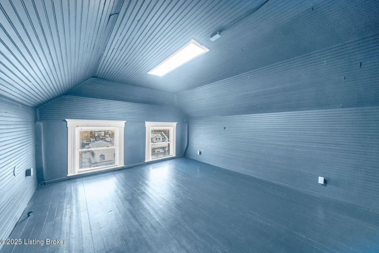 Listing Image 65