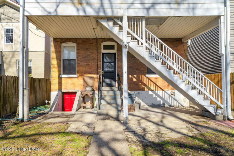 Listing Image 80