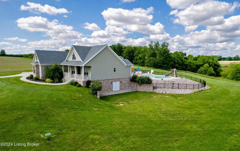 Listing Image 56