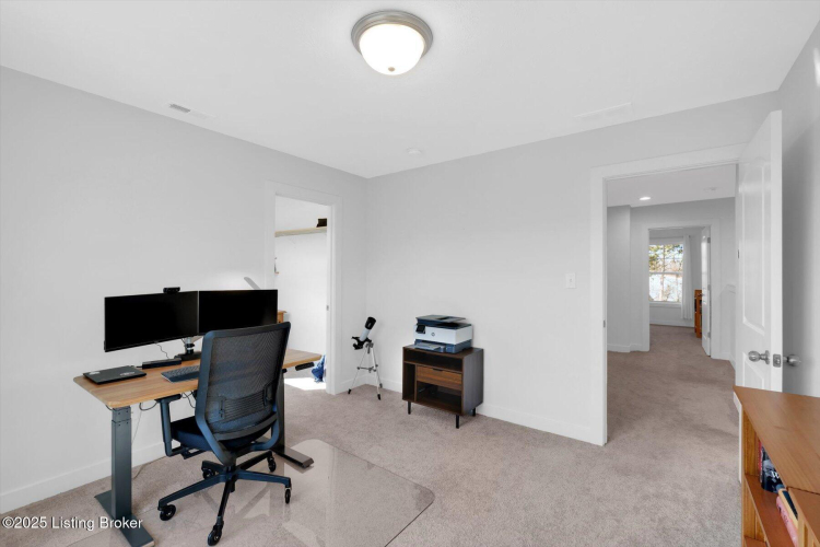 Listing Image 34