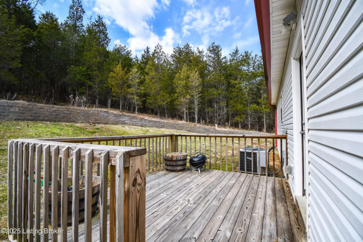 Listing Image 24