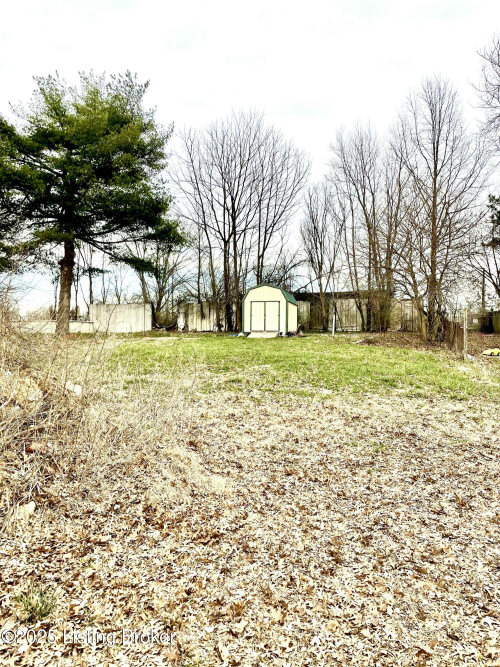 Listing Image 5