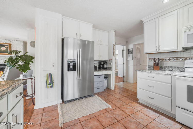 Listing Image 22