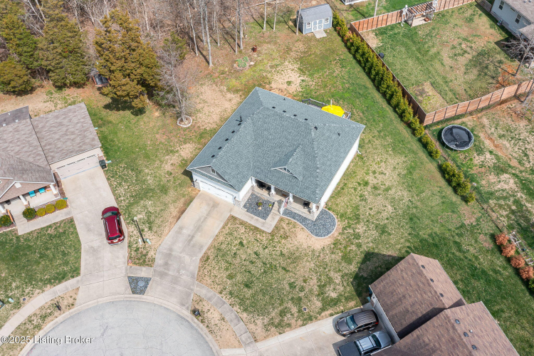 Listing Image 40