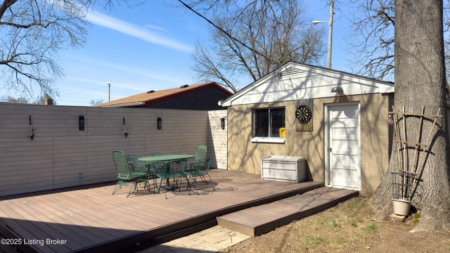 Listing Image 43