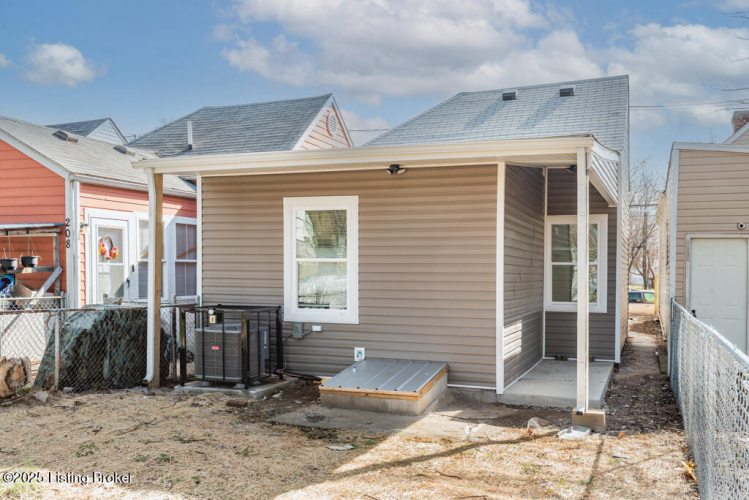 Listing Image 18