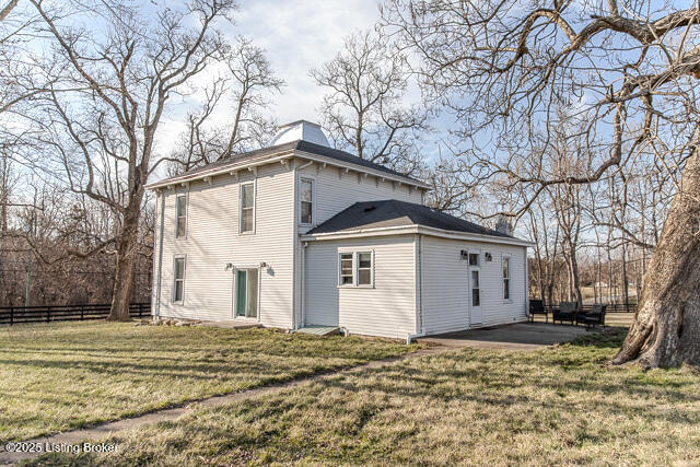 Listing Image 4