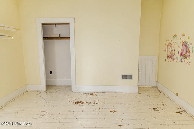 Listing Image 40