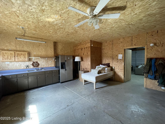 Listing Image 59
