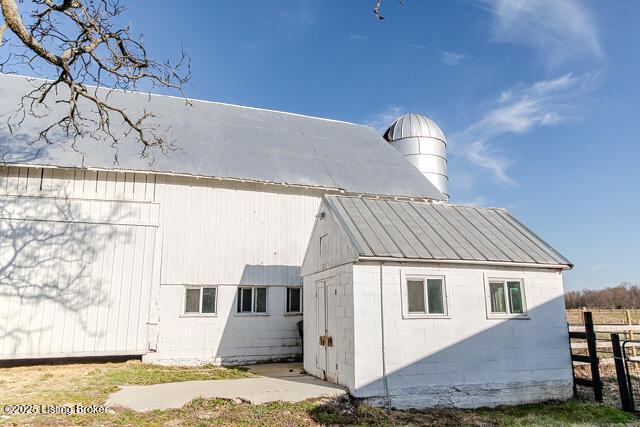 Listing Image 61