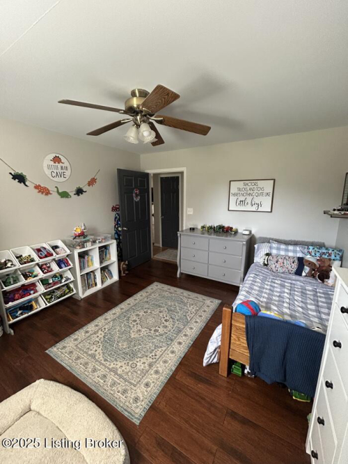 Listing Image 14