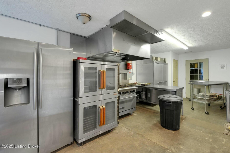 Listing Image 84