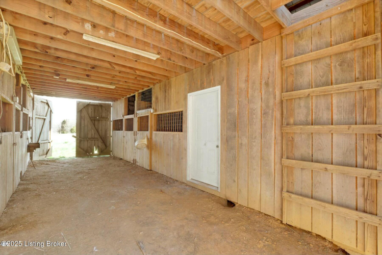 Listing Image 88