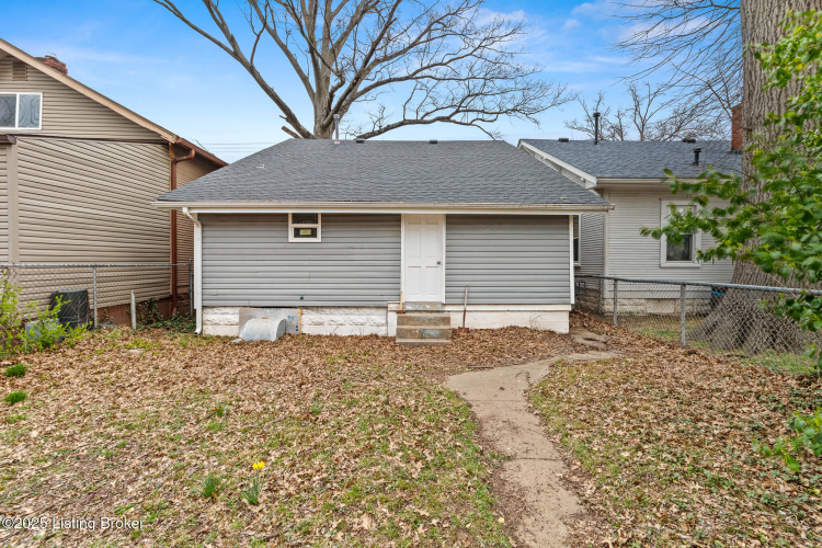 Listing Image 16