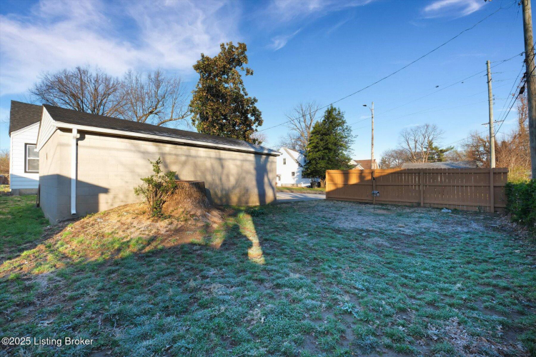 Listing Image 39