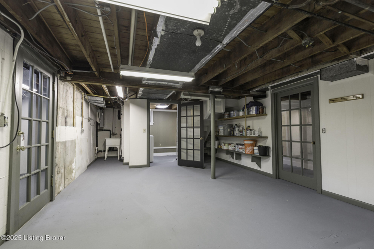 Listing Image 50