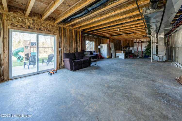 Listing Image 33
