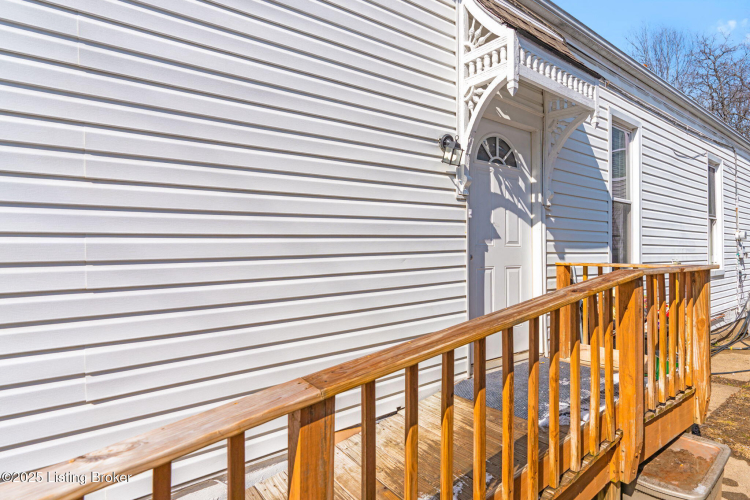 Listing Image 23