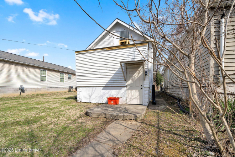 Listing Image 29