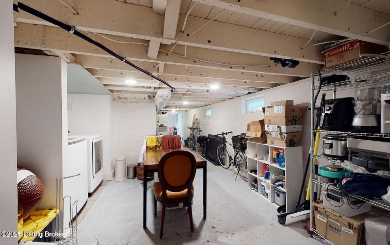 Listing Image 24
