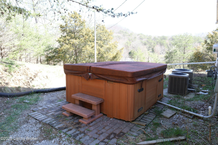 Listing Image 20