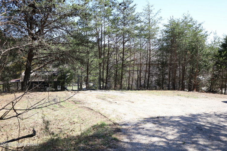 Listing Image 23