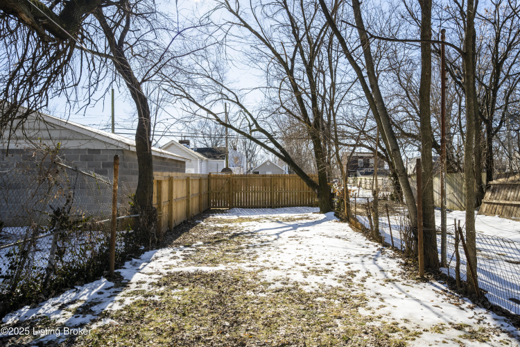 Listing Image 27