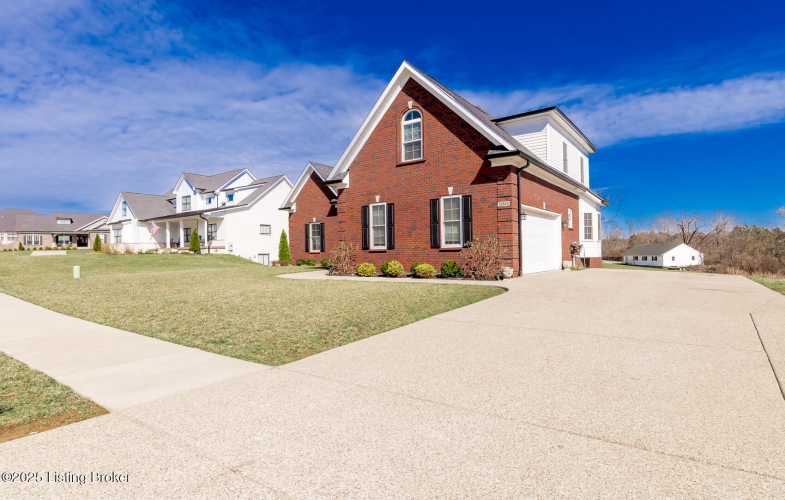 Listing Image 81