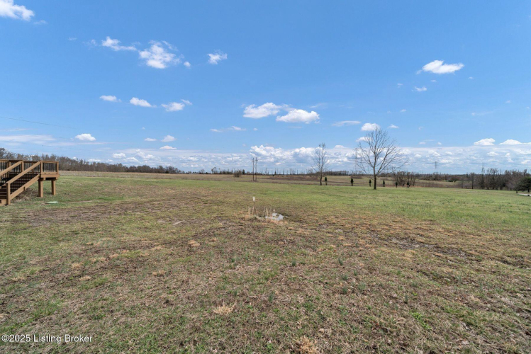 Listing Image 50