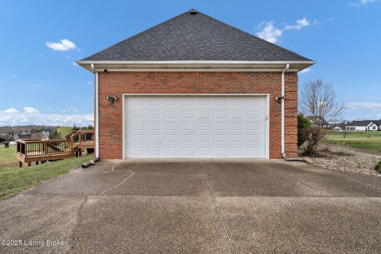 Listing Image 58