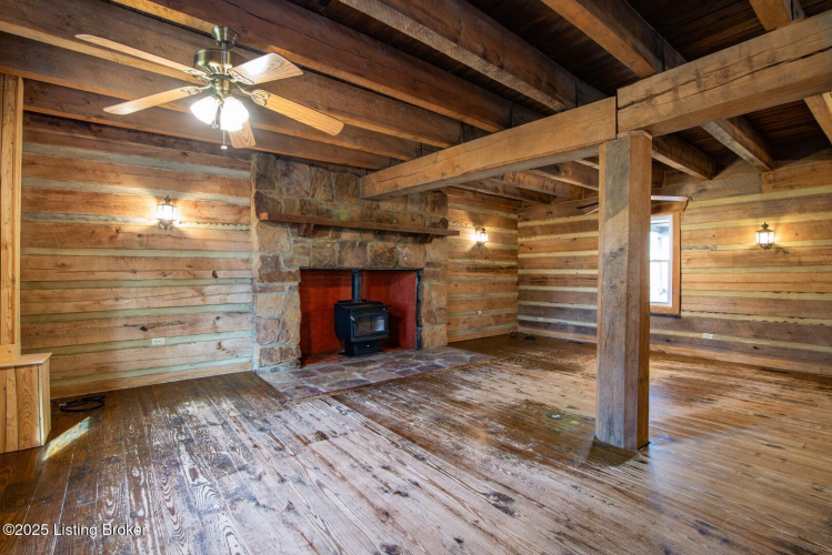 Listing Image 45