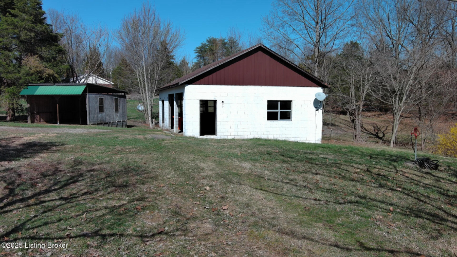 Listing Image 6