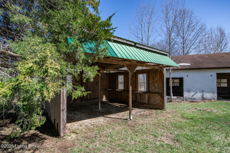 Listing Image 56