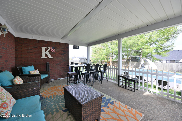 Listing Image 41