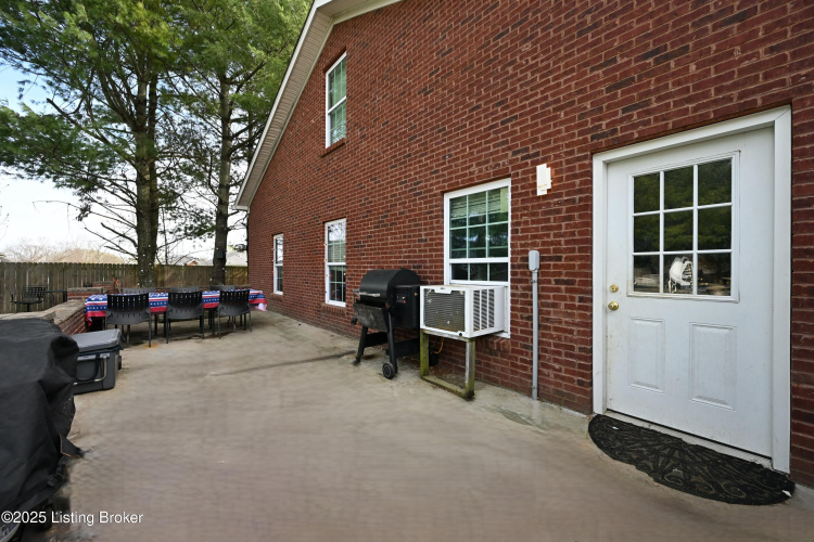 Listing Image 48