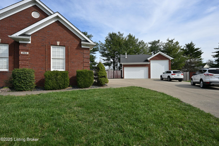 Listing Image 58