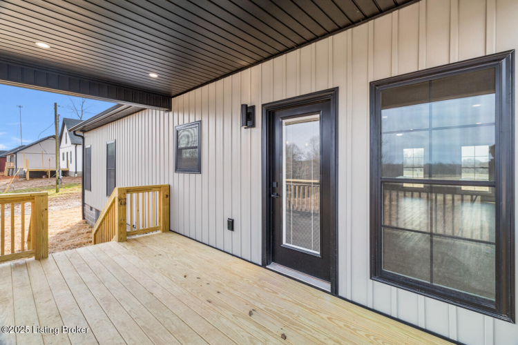 Listing Image 23